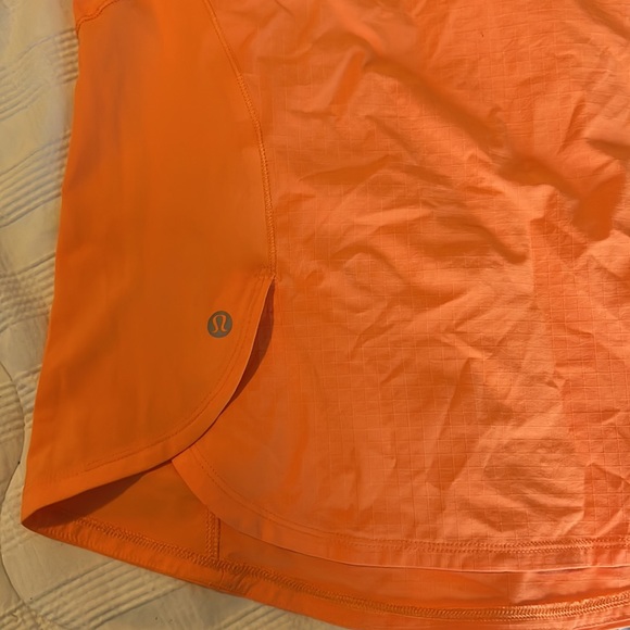 Lululemon Lightweight Stretch Run Short Sleeve Shirt
Orange Soda size 2 - Picture 9 of 10